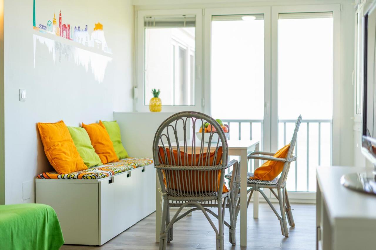 Wintowinrentals Sunny Side, Pool, Wifi & Sea View ベナハラフェ エクステリア 写真