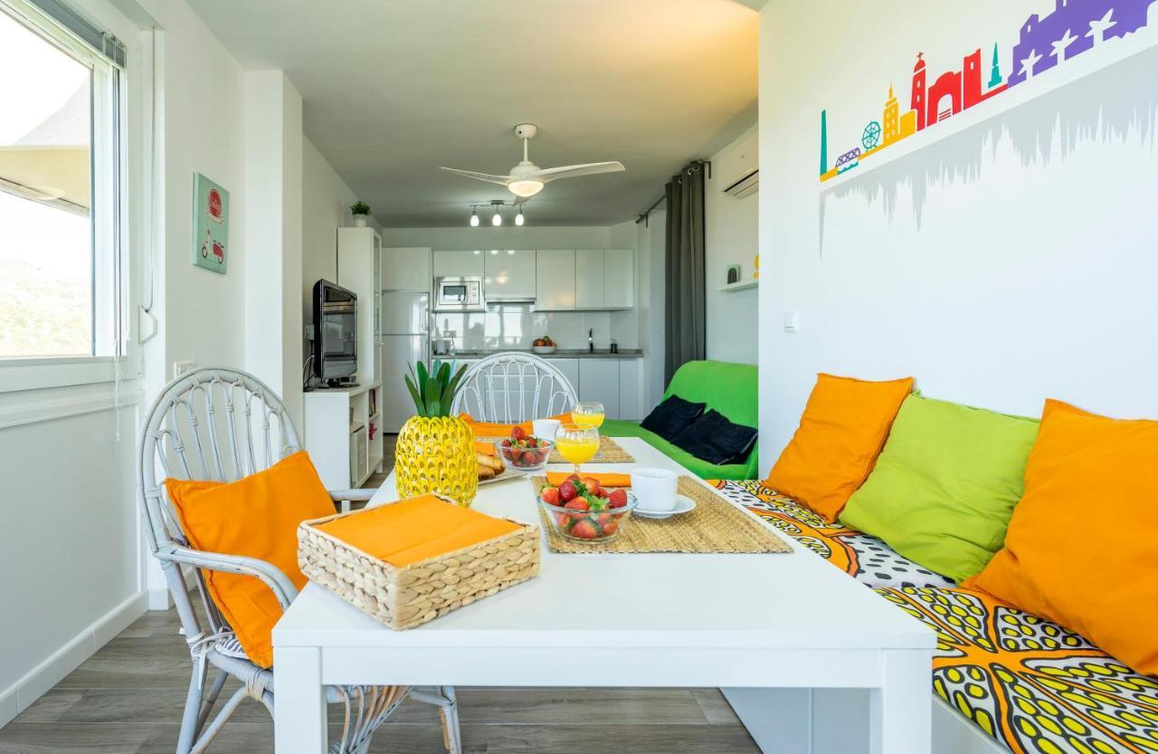 Wintowinrentals Sunny Side, Pool, Wifi & Sea View ベナハラフェ エクステリア 写真